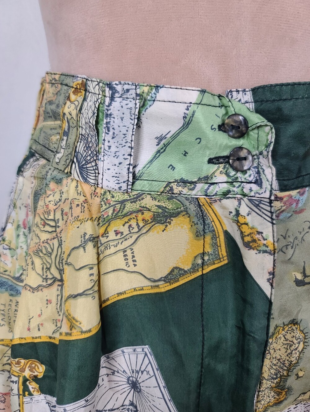 Vintage Whistles Silk Matching Camp Short Sleeve Top & Culotte Shorts Set M - Picture 14 of 16